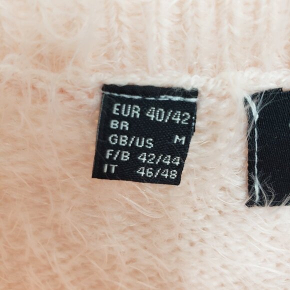 3/$25 Venus Fuzzy Relaxed Fit Tunic Sweater M Womens Light Pink - Picture 9 of 10